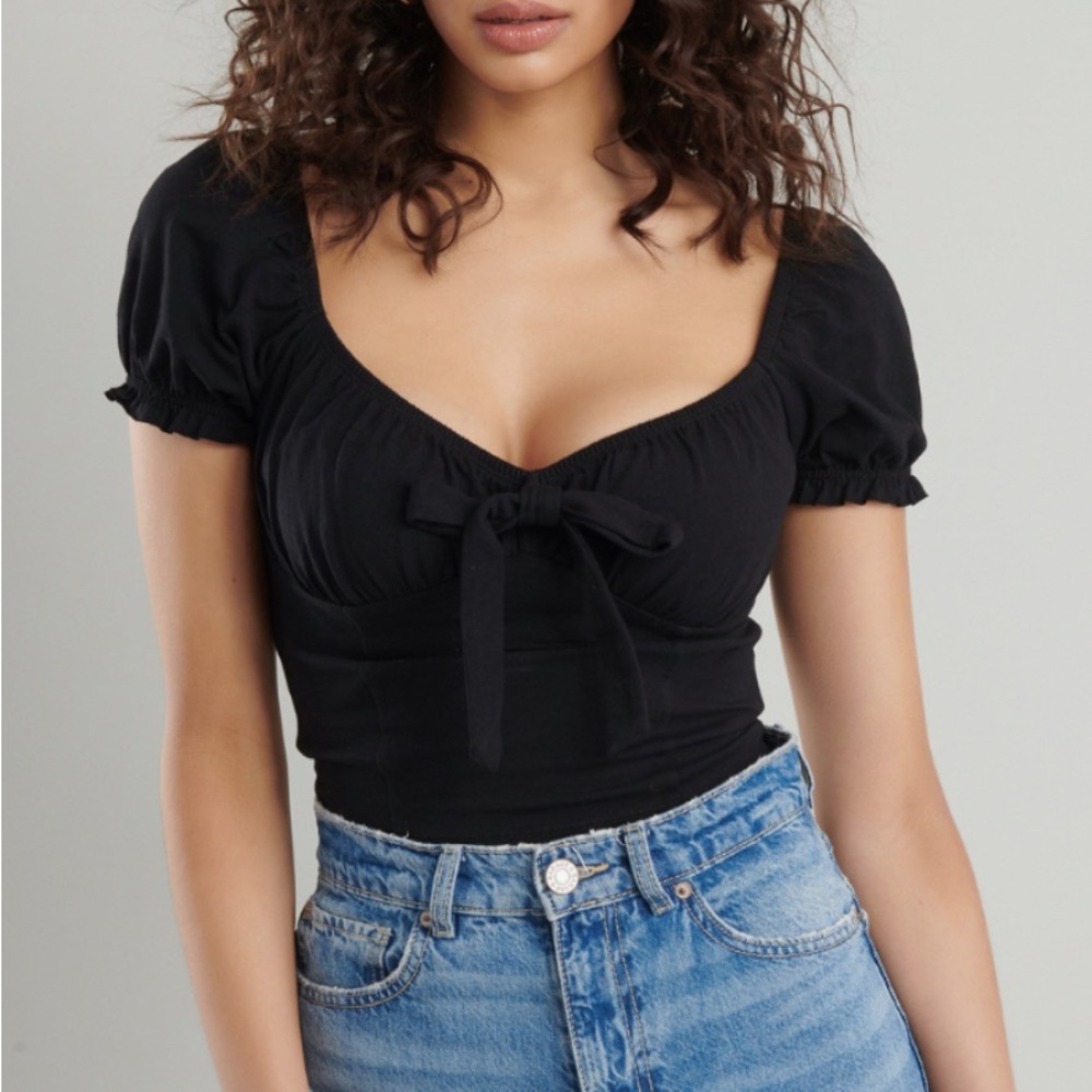 Garage Crop Black Puff Sleeve Top Bow Detail Small